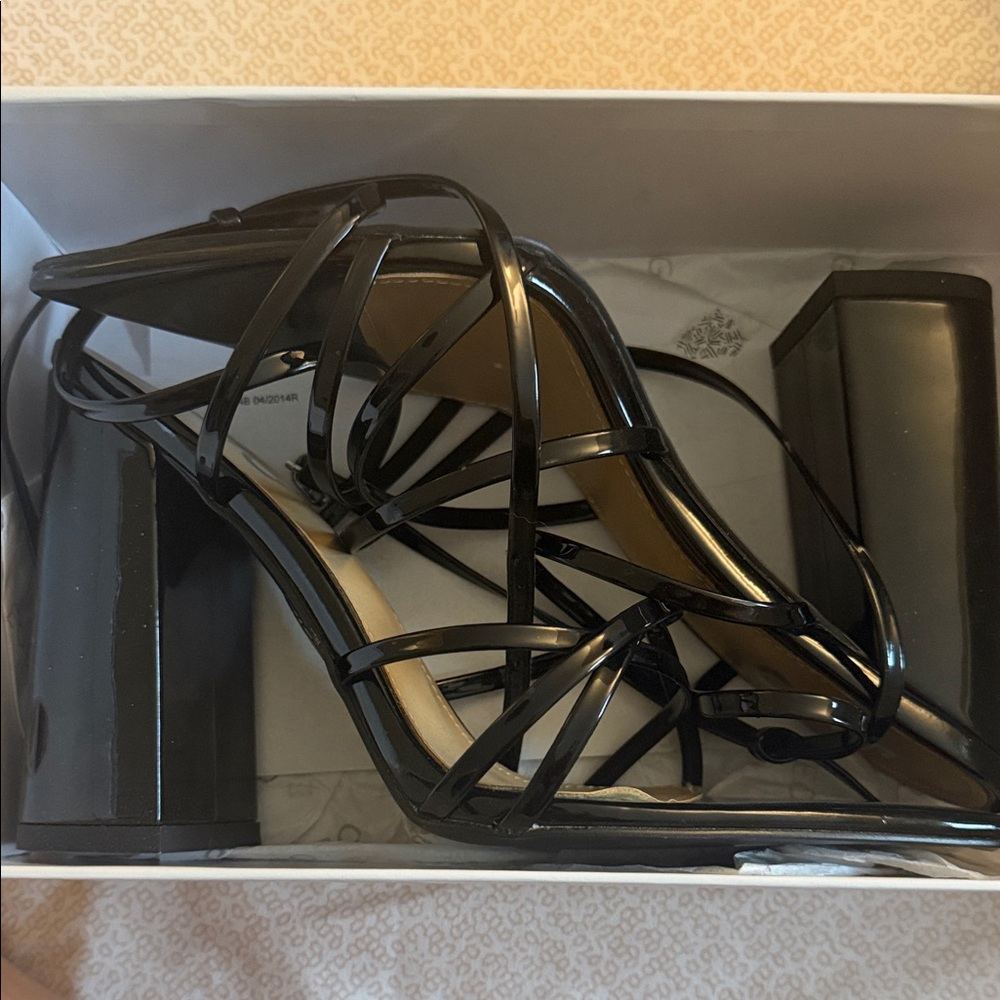 EGO Black Patent Strappy Block Heel Sandals US 8